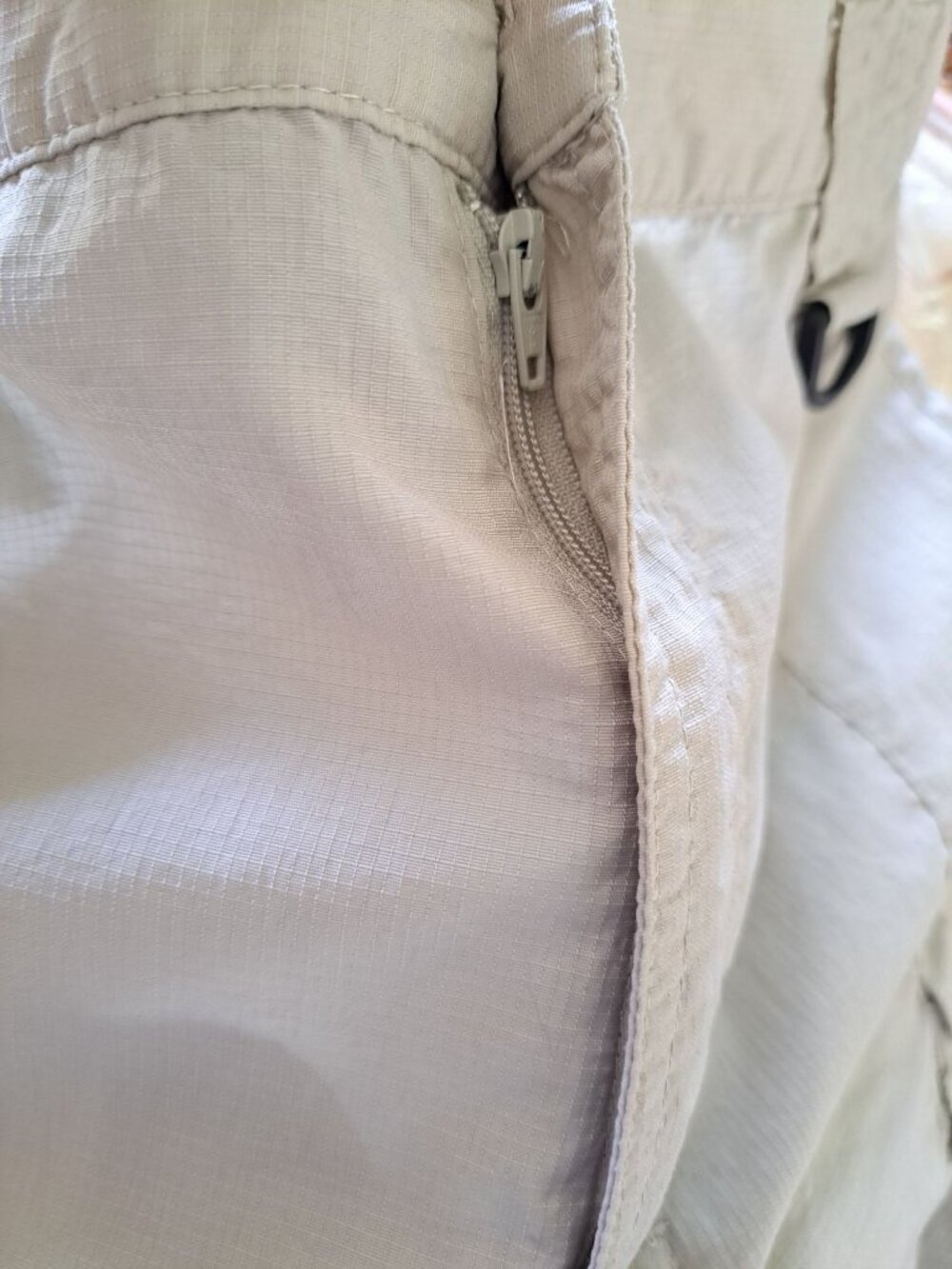 Columbia PFG Convertible Fishing Pants Omni-Shade Zip-Off Shorts Beige Women's L - Picture 11 of 15